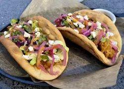 Crispy Habanero Honey Mustard Chicken Pita with Super Greens